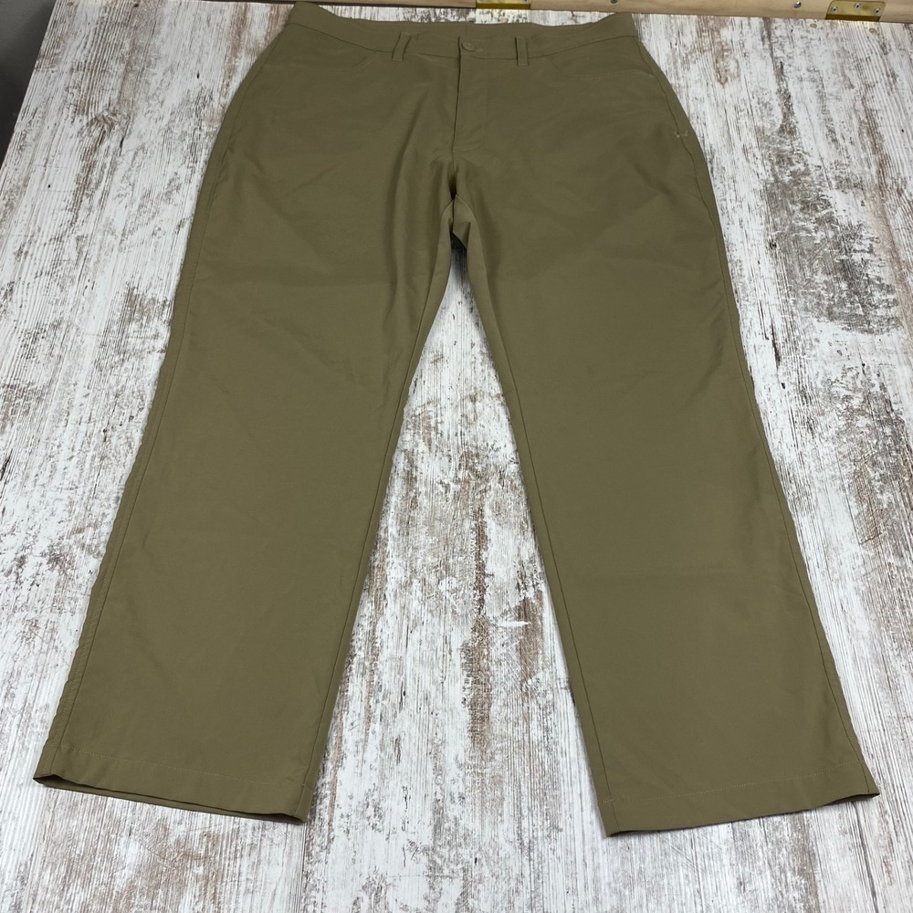 Under Armour Tech Golf Pants Mens 38x30 Khaki Loose Golfcore Performance